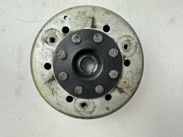 Composant piece moto d'occasion certifié en excellent état - Vendeur professionnel Dratom Parts