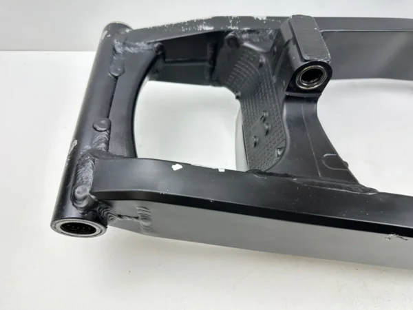 Pièce piece moto d'occasion authentique et vérifiée - Qualité garantie par Dratom Parts