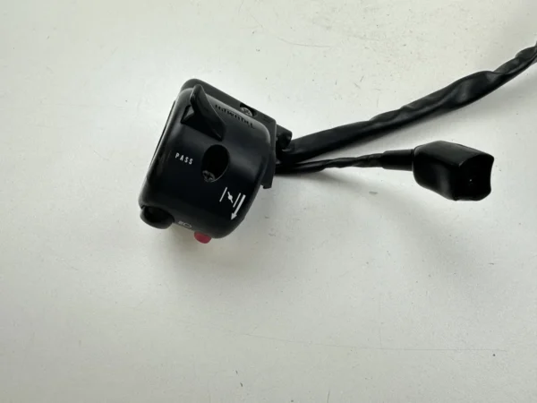 Pièce détachée piece moto d'origine contrôlée et testée - En stock chez Dratom Parts