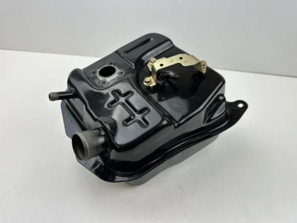 Pièce détachée piece moto d'origine contrôlée et testée - En stock chez Dratom Parts