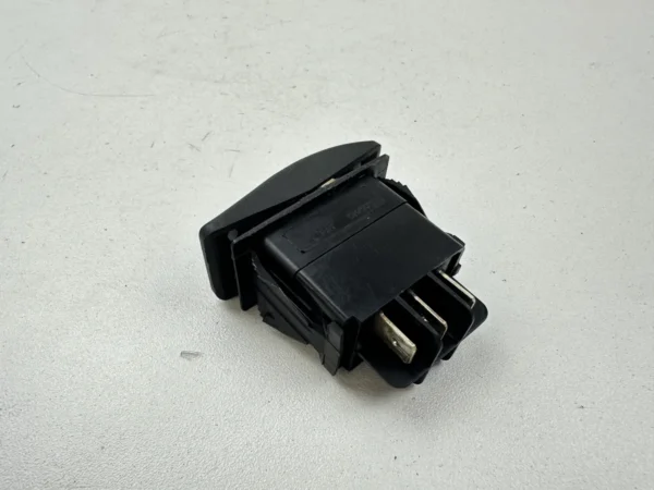 Pièce détachée piece moto d'origine contrôlée et testée - En stock chez Dratom Parts
