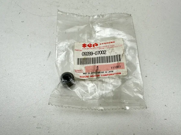 Pièce détachée piece moto d'origine contrôlée et testée - En stock chez Dratom Parts