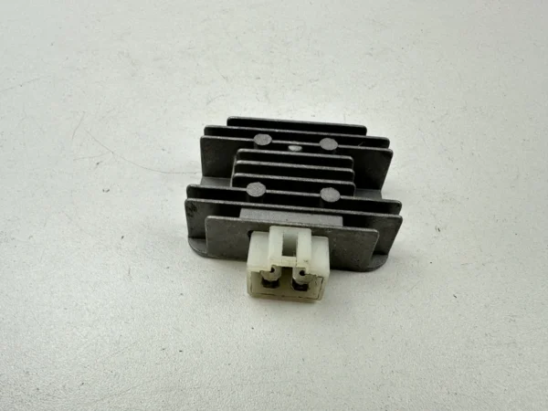 Pièce piece moto d'occasion authentique et vérifiée - Qualité garantie par Dratom Parts
