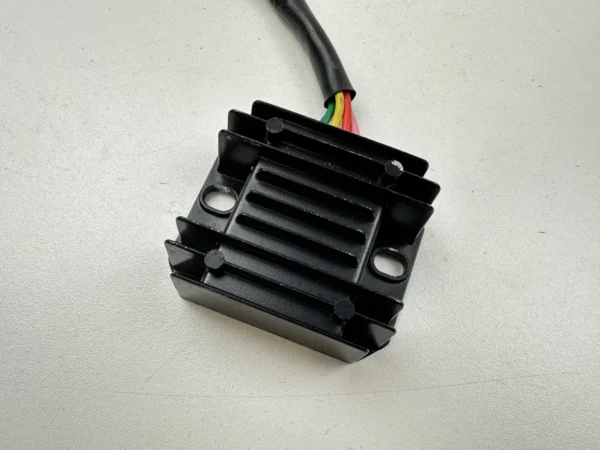 Pièce piece moto d'occasion authentique et vérifiée - Qualité garantie par Dratom Parts
