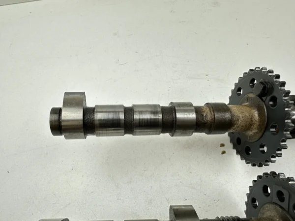 Pièce détachée piece moto d'origine contrôlée et testée - En stock chez Dratom Parts