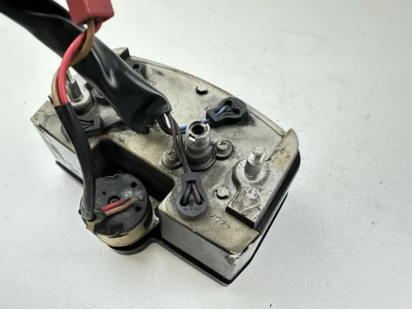 Pièce détachée piece moto d'origine contrôlée et testée - En stock chez Dratom Parts