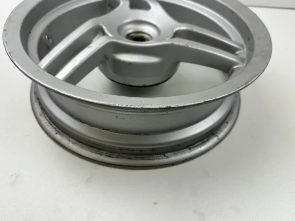 Pièce piece moto d'occasion authentique et vérifiée - Qualité garantie par Dratom Parts