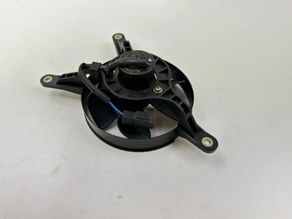 Pièce piece moto d'occasion authentique et vérifiée - Qualité garantie par Dratom Parts