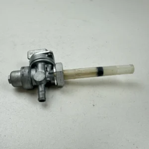 Pièce détachée piece moto d'origine contrôlée et testée - En stock chez Dratom Parts