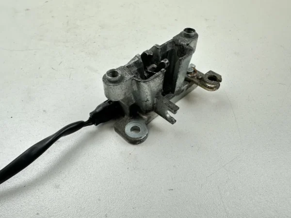 Composant piece moto d'occasion certifié en excellent état - Vendeur professionnel Dratom Parts