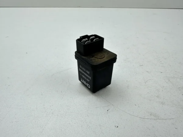 Pièce piece moto d'occasion authentique et vérifiée - Qualité garantie par Dratom Parts