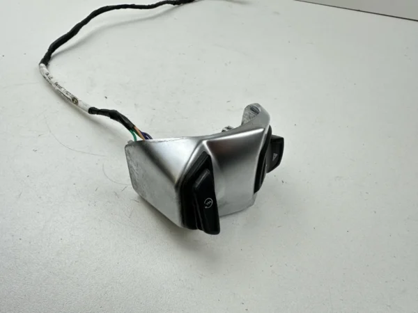 Pièce détachée piece moto d'origine contrôlée et testée - En stock chez Dratom Parts