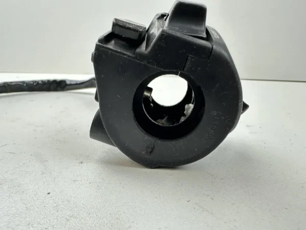 Pièce détachée piece moto d'origine contrôlée et testée - En stock chez Dratom Parts