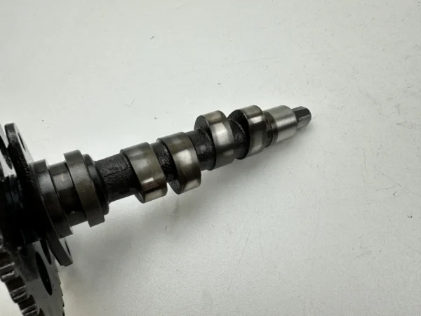 Pièce piece moto d'occasion authentique et vérifiée - Qualité garantie par Dratom Parts