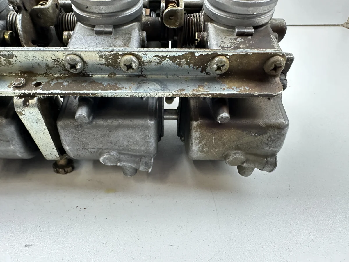 Dratom Parts piece moto 02 34 Pièce détachée piece moto d'origine contrôlée et testée - En stock chez Dratom Parts