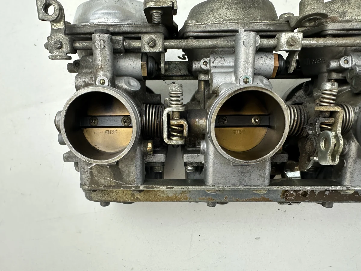 Dratom Parts piece moto 04 34 Pièce moto piece moto occasion premium sélectionnée par expert - Boutique Dratom Parts