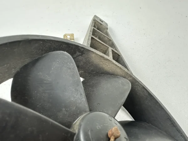 Composant piece moto d'occasion certifié en excellent état - Vendeur professionnel Dratom Parts
