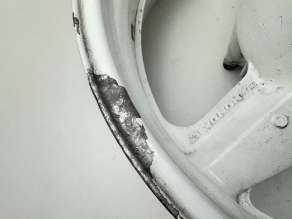 Pièce piece moto d'occasion authentique et vérifiée - Qualité garantie par Dratom Parts