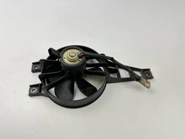 Pièce piece moto d'occasion authentique et vérifiée - Qualité garantie par Dratom Parts