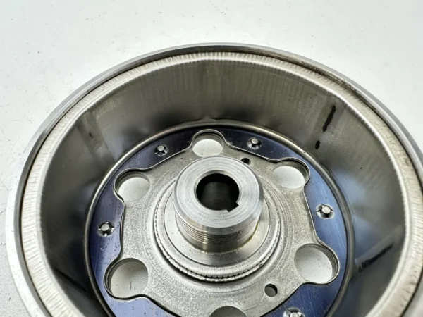 Composant piece moto d'occasion certifié en excellent état - Vendeur professionnel Dratom Parts