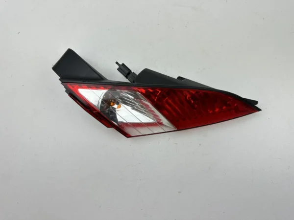 Pièce détachée piece moto d'origine contrôlée et testée - En stock chez Dratom Parts
