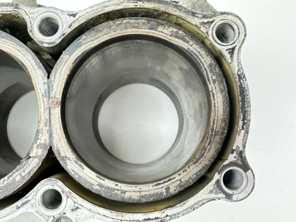 Pièce détachée piece moto d'origine contrôlée et testée - En stock chez Dratom Parts