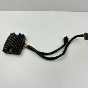 Pièce piece moto d'occasion authentique et vérifiée - Qualité garantie par Dratom Parts