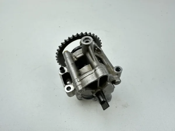 Pièce détachée piece moto d'origine contrôlée et testée - En stock chez Dratom Parts