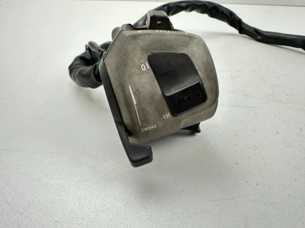 Pièce piece moto d'occasion authentique et vérifiée - Qualité garantie par Dratom Parts
