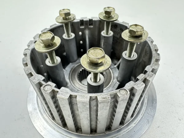 Composant piece moto d'occasion certifié en excellent état - Vendeur professionnel Dratom Parts