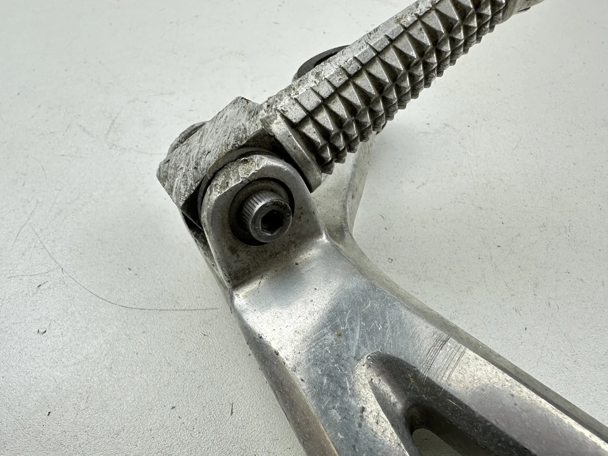 Dratom Parts piece moto 23 1 Composant piece moto d'occasion certifié en excellent état - Vendeur professionnel Dratom Parts