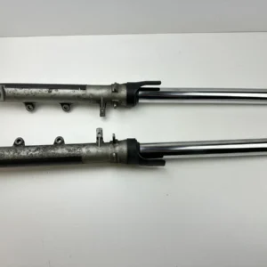 Composant piece moto d'occasion certifié en excellent état - Vendeur professionnel Dratom Parts