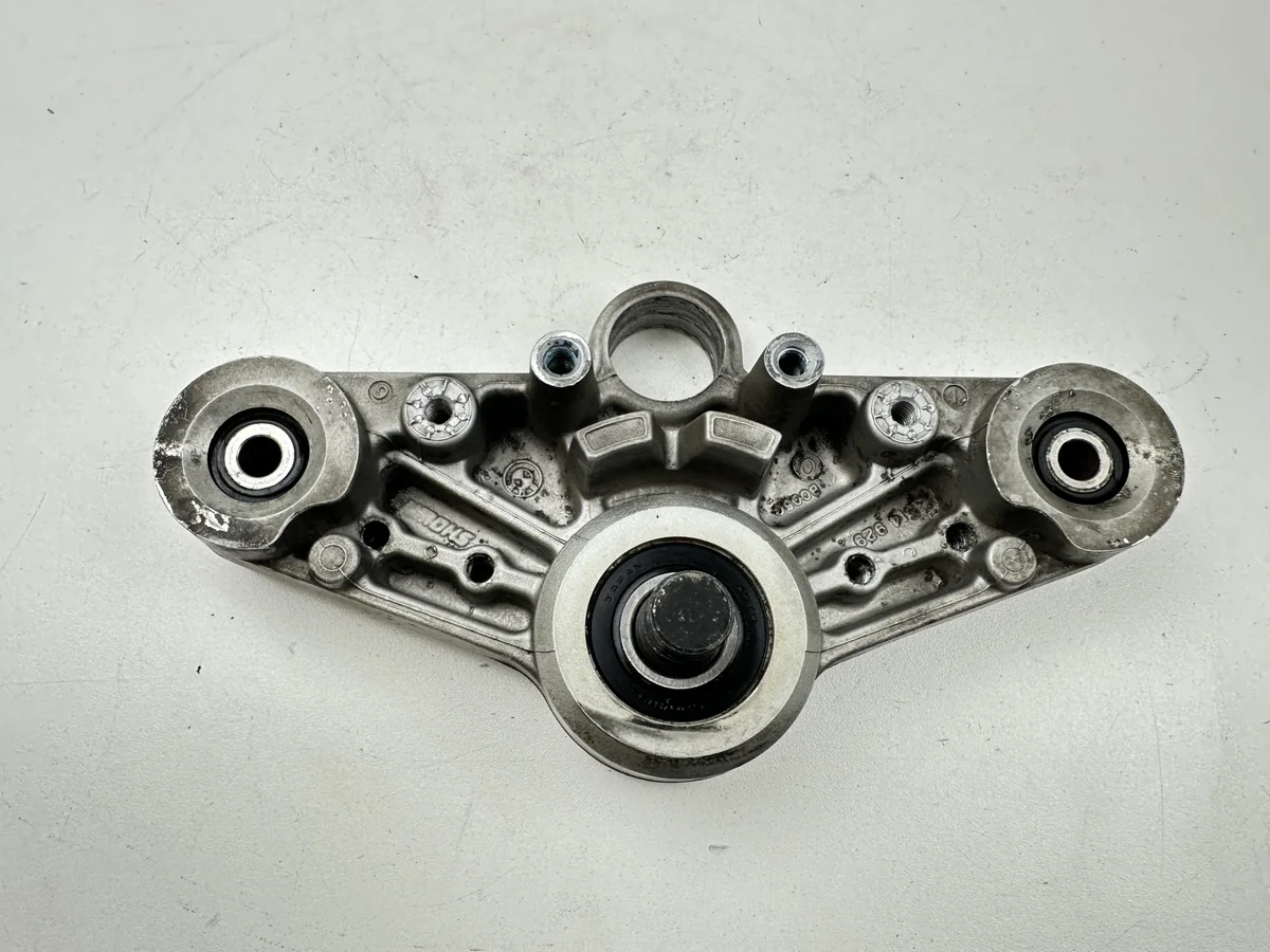 Dratom Parts piece moto 42 5 Composant piece moto d'occasion certifié en excellent état - Vendeur professionnel Dratom Parts