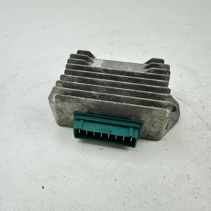 Pièce détachée piece moto d'origine contrôlée et testée - En stock chez Dratom Parts