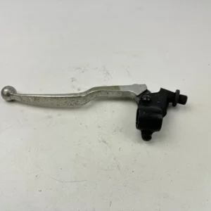 Composant piece moto d'occasion certifié en excellent état - Vendeur professionnel Dratom Parts