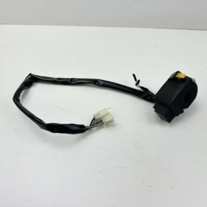 Pièce piece moto d'occasion authentique et vérifiée - Qualité garantie par Dratom Parts