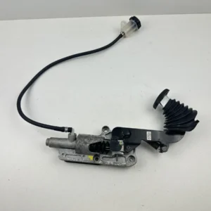 Pièce piece moto d'occasion authentique et vérifiée - Qualité garantie par Dratom Parts