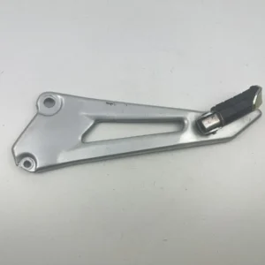 Platine Repose Pied Gauche YAMAHA YBR 125 2007-2010 - Pièces Occasions