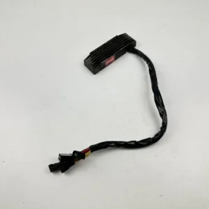 Régulateur de Tension Suzuki 750 Intruder 1986-1991 - Pièces Occasions