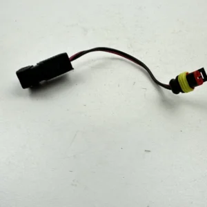 Prise USB Piaggio MP3 400 HPE 2022-2023 - Pièces Occasions