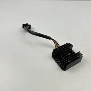 Pièce piece moto d'occasion authentique et vérifiée - Qualité garantie par Dratom Parts