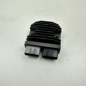 Régulateur de Tension Honda CB1000R CB 1000 R 2021-2024 - Pièces Occasions