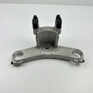 Composant piece moto d'occasion certifié en excellent état - Vendeur professionnel Dratom Parts